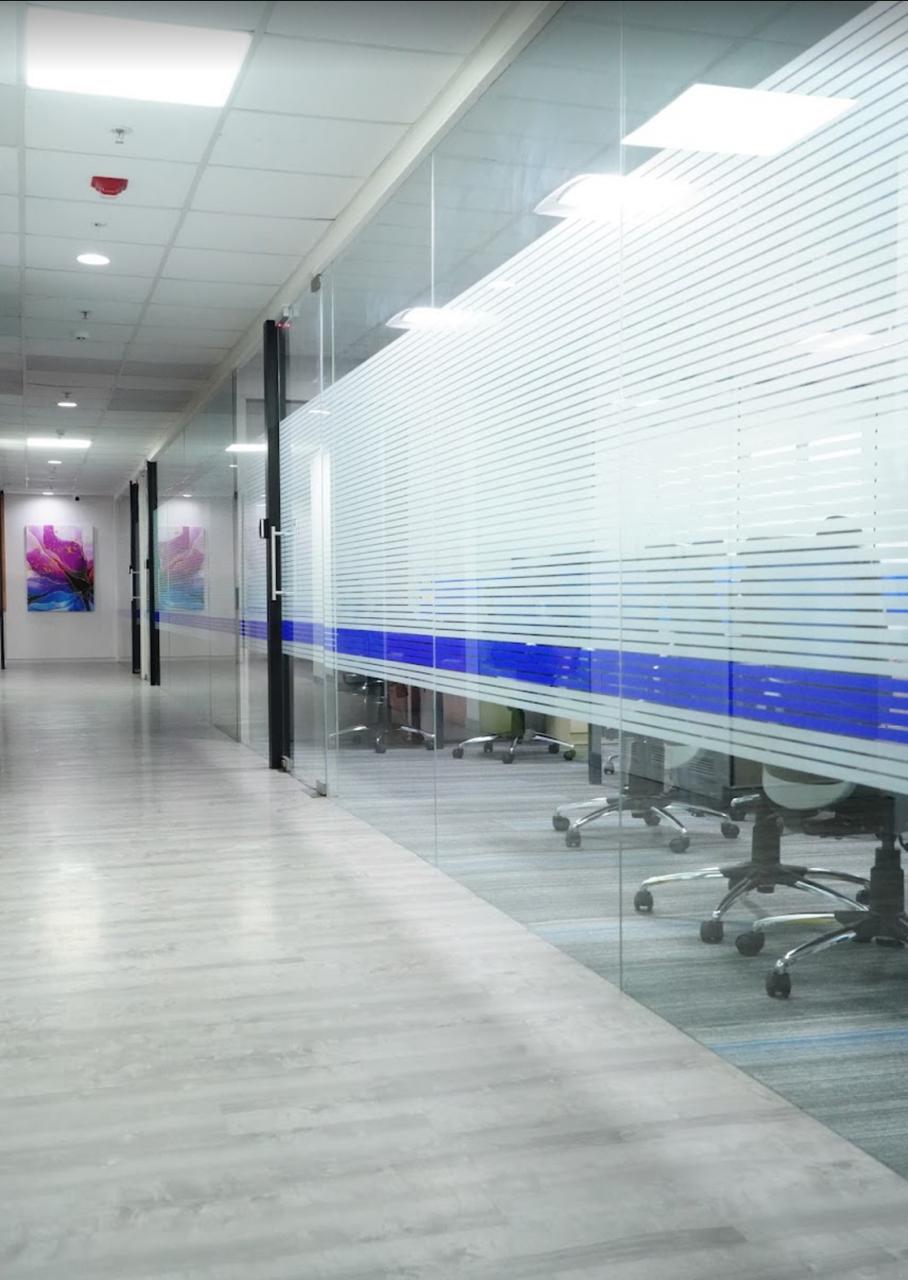 F4K office workspace